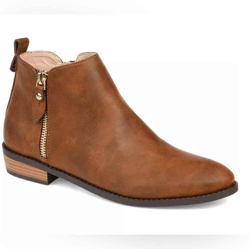 Journee Collection Ellis Booties